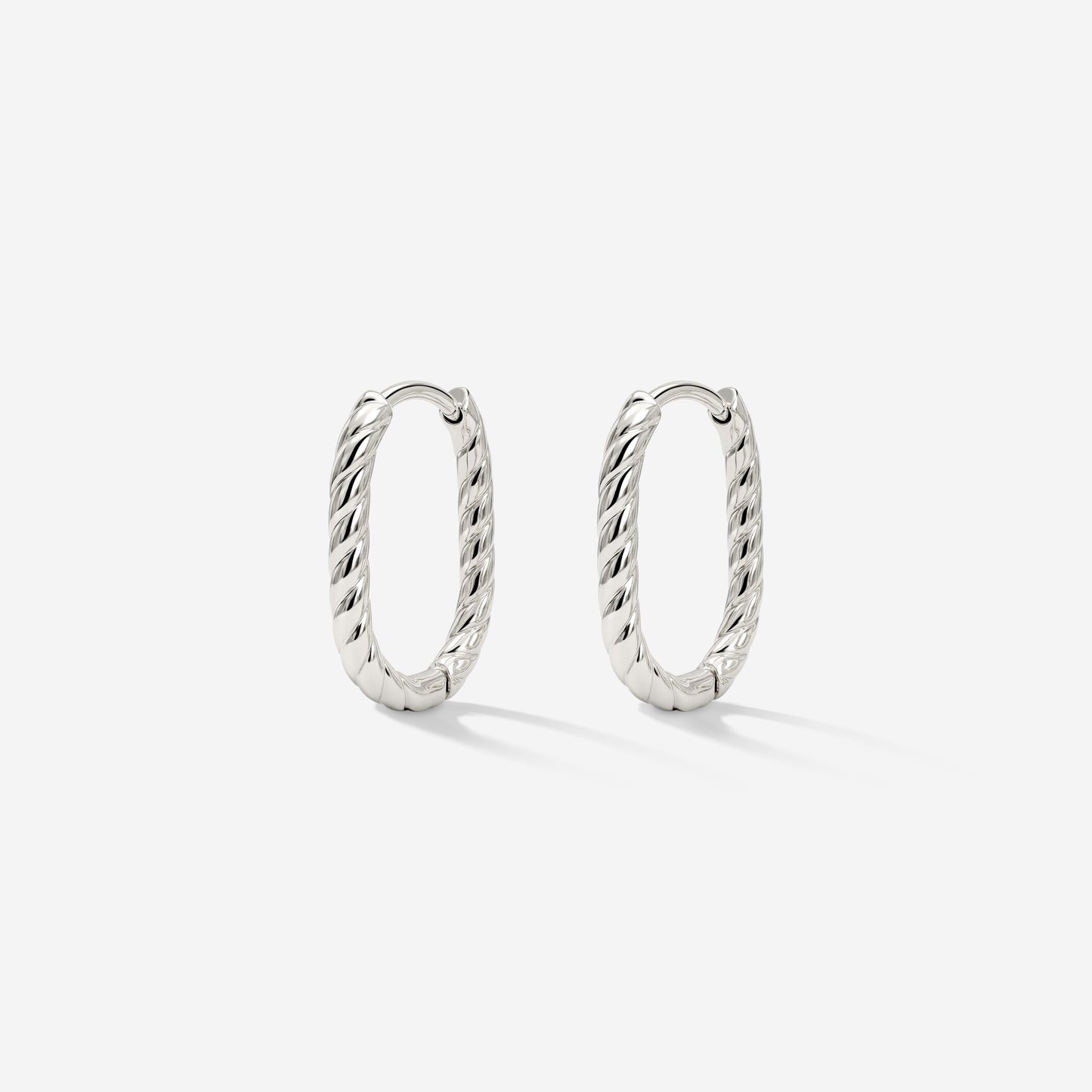 Oval Twisted Hoops Baby Silber