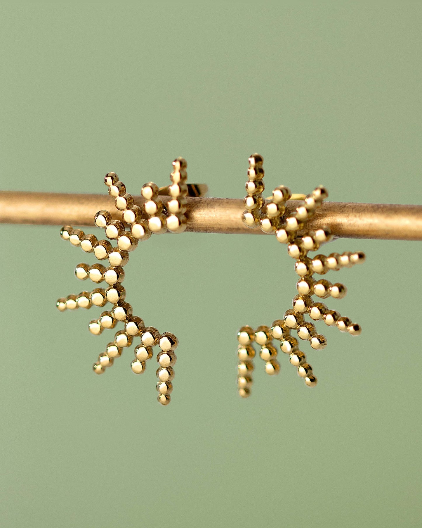 [[Farbe:Silber]]
