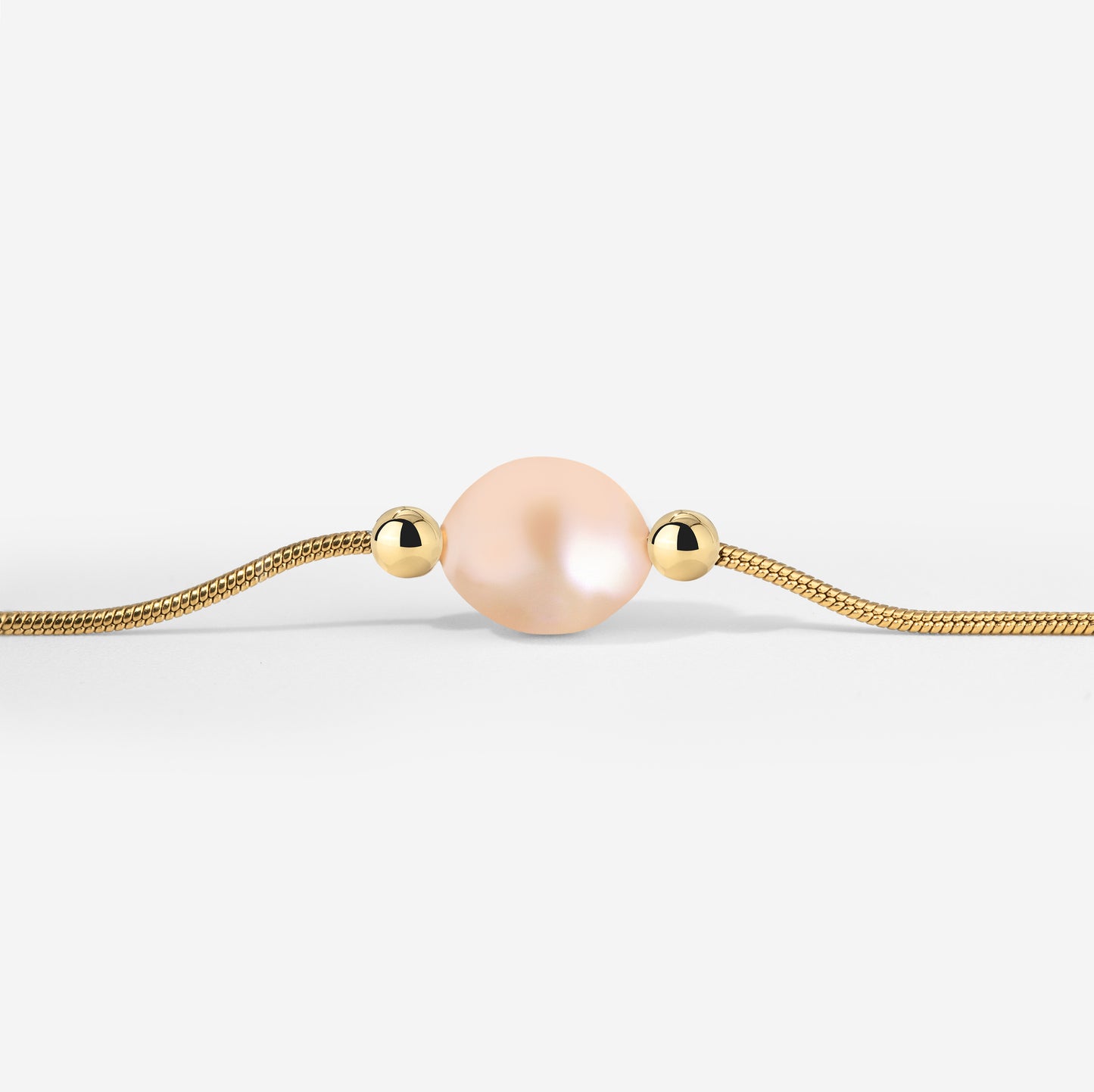 Blush Pearl Bracelet Gold