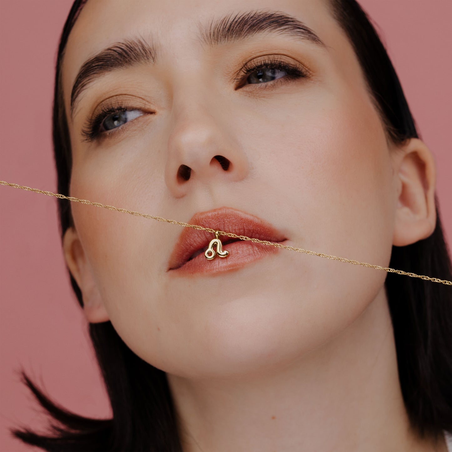 Leo Bubble Necklace Gold