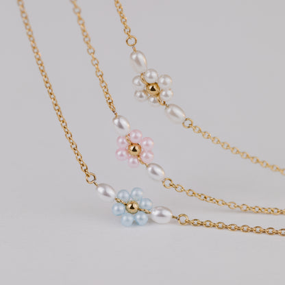 Forever Blue Daisy Necklace Gold