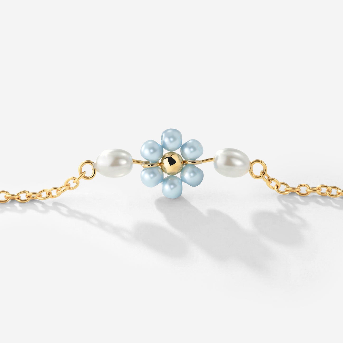 Forever Blue Daisy Necklace Gold