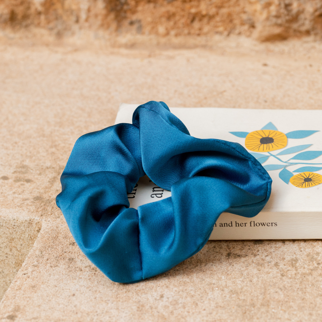 Shimmering Scrunchie Intense