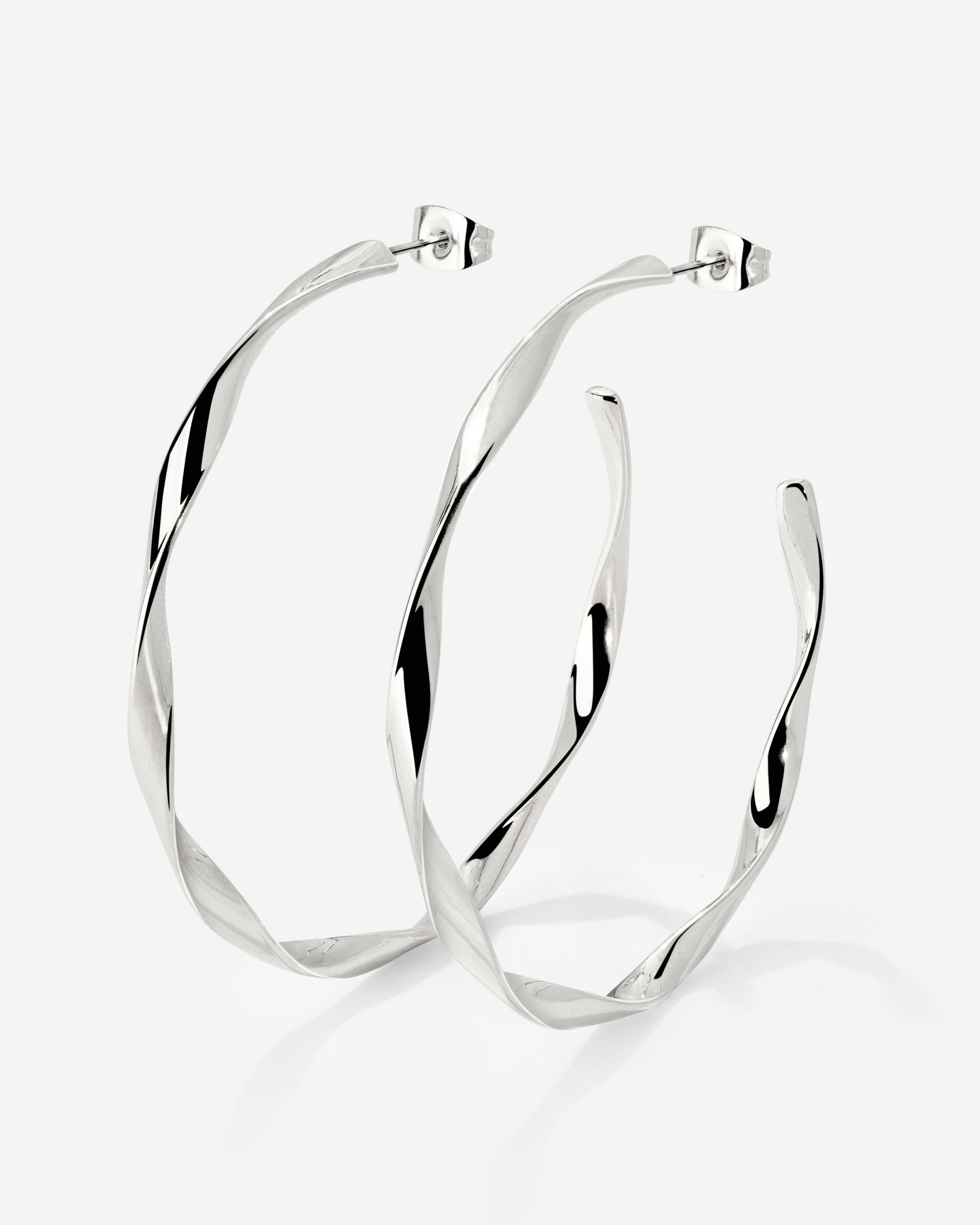 Sahira Hoop Studs Large Silber