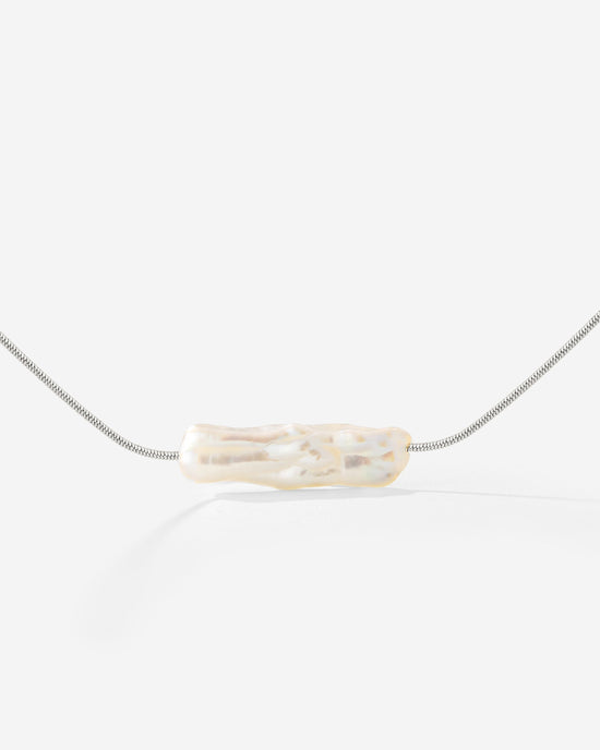 Luminous Pearl Choker Silber