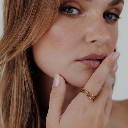 Double Wave Ring Gold