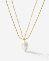 Pearl Embrace Necklace