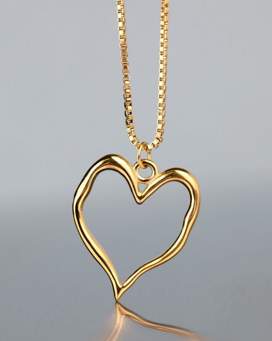 Melting Heart Necklace Gold