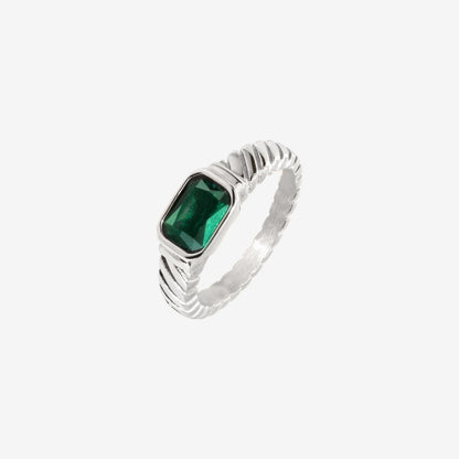 Brilliant Emerald Ring Silber