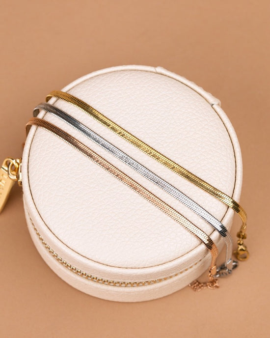 Slim Herringbone Necklace Gold