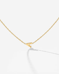 [[Farbe:Gold,Buchstabe:A]]
