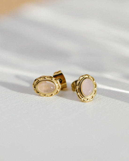 Heirloom Studs Gold