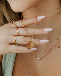 [[Farbe:Roségold,shopthelook]]