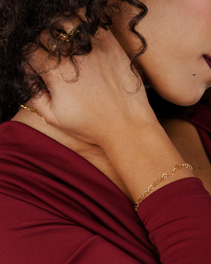 Heart after Heart Bracelet Gold