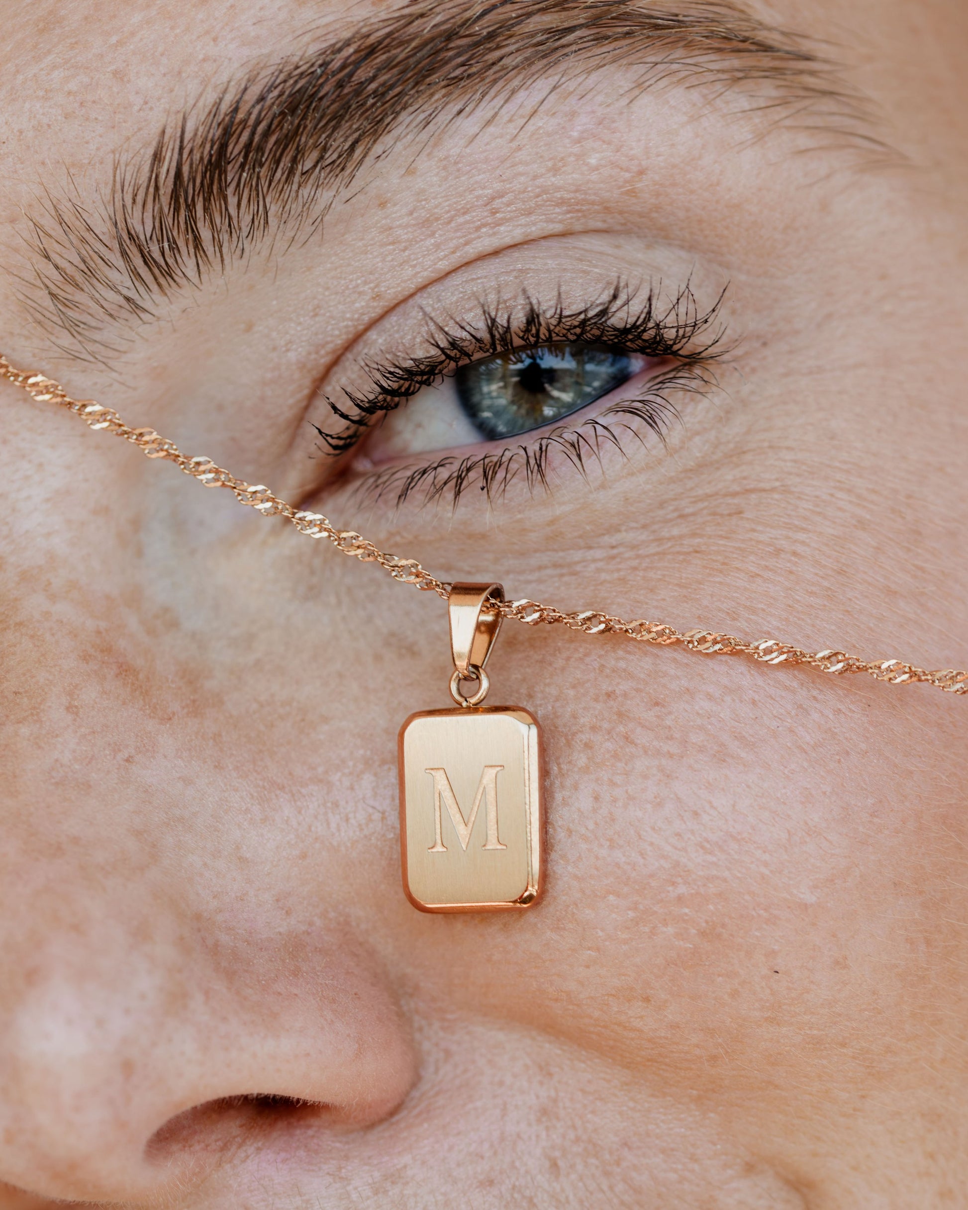 Letter Necklace Roségold
