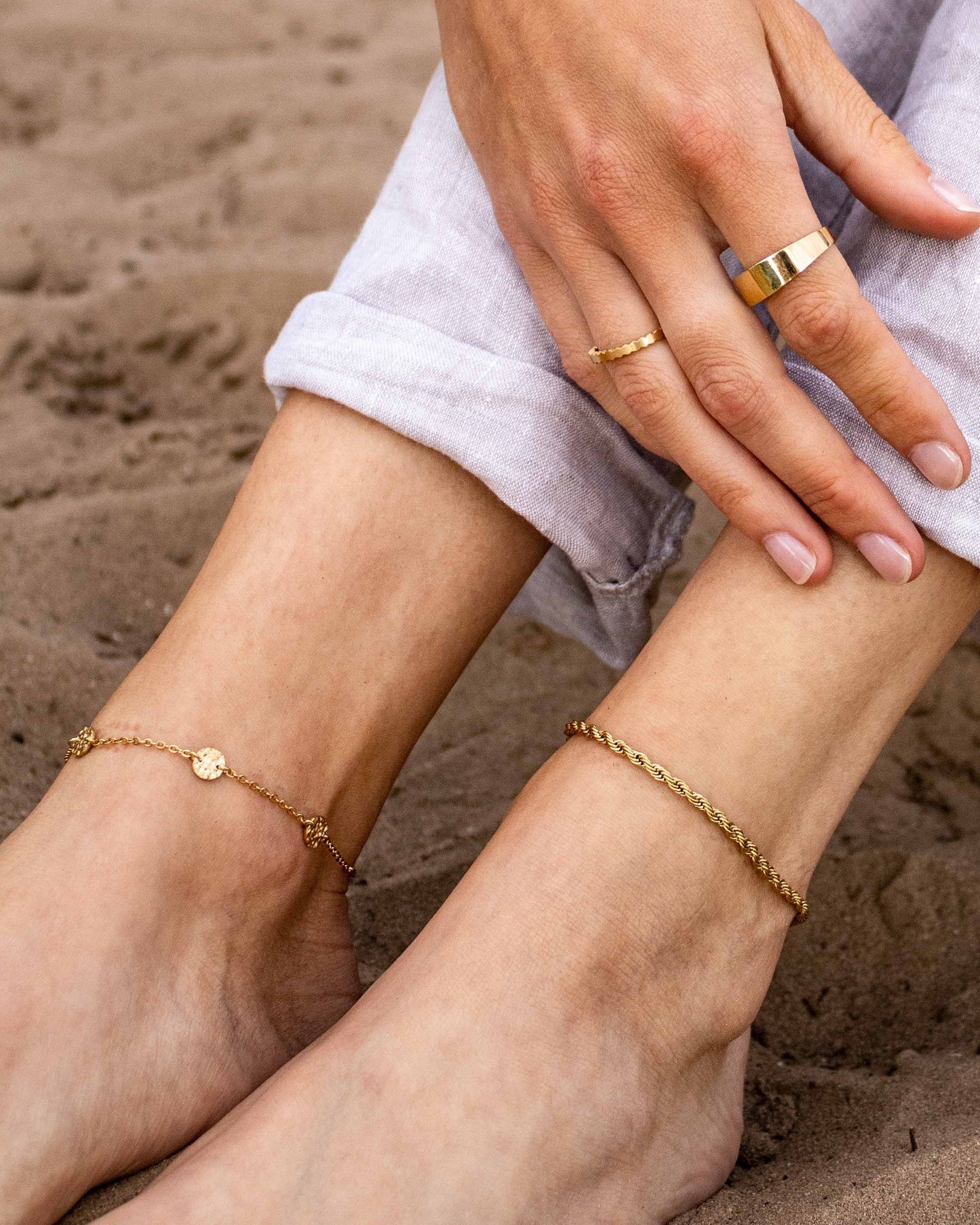 [[Farbe:Gold,shopthelook]]