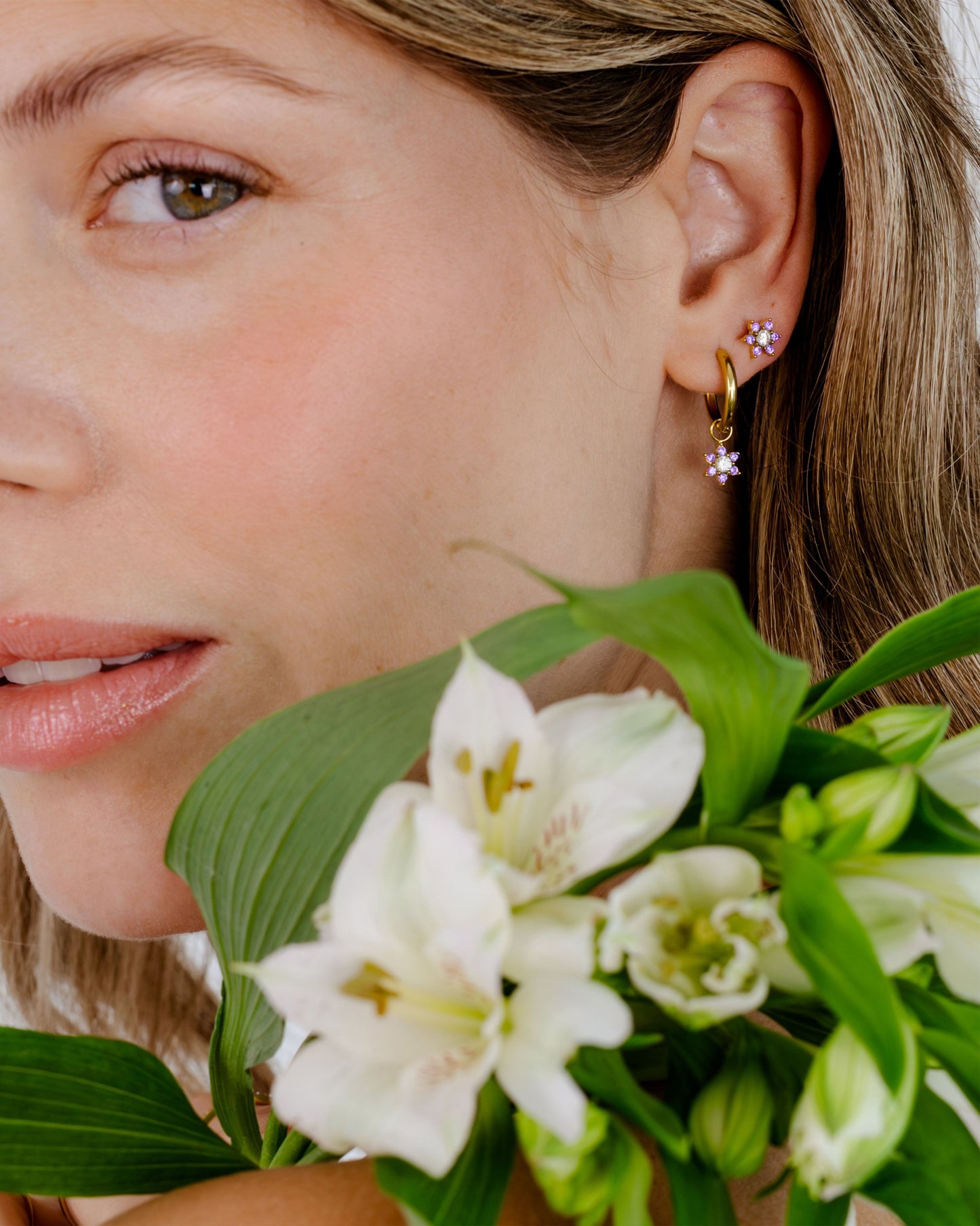 [[Farbe:Gold,shopthelook]]