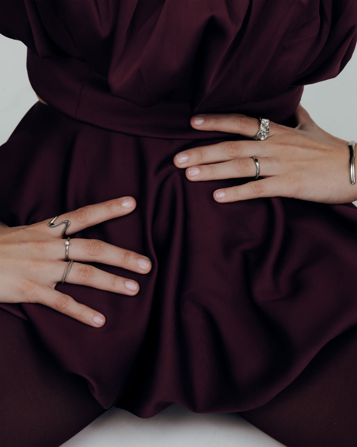 [[Farbe:Silber,shopthelook]]