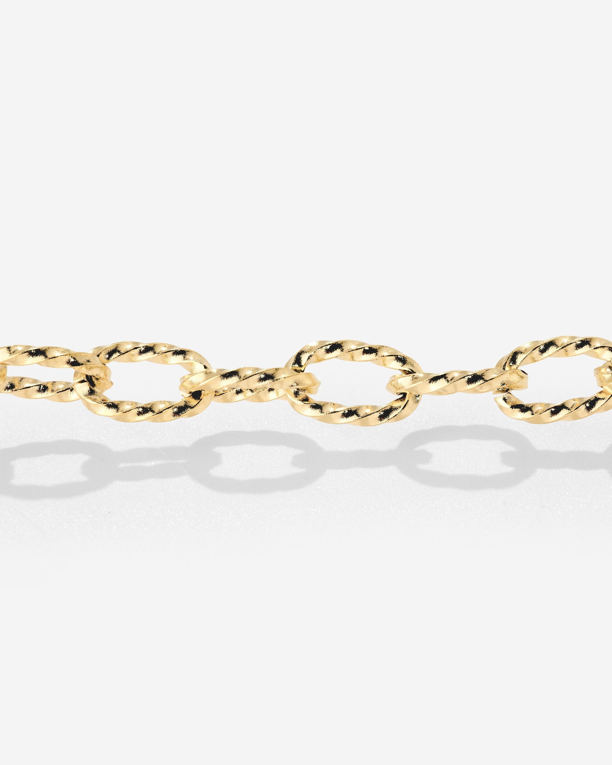 Fantasy Chain Necklace Gold