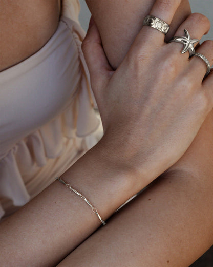 Curved Links Bracelet Silber
