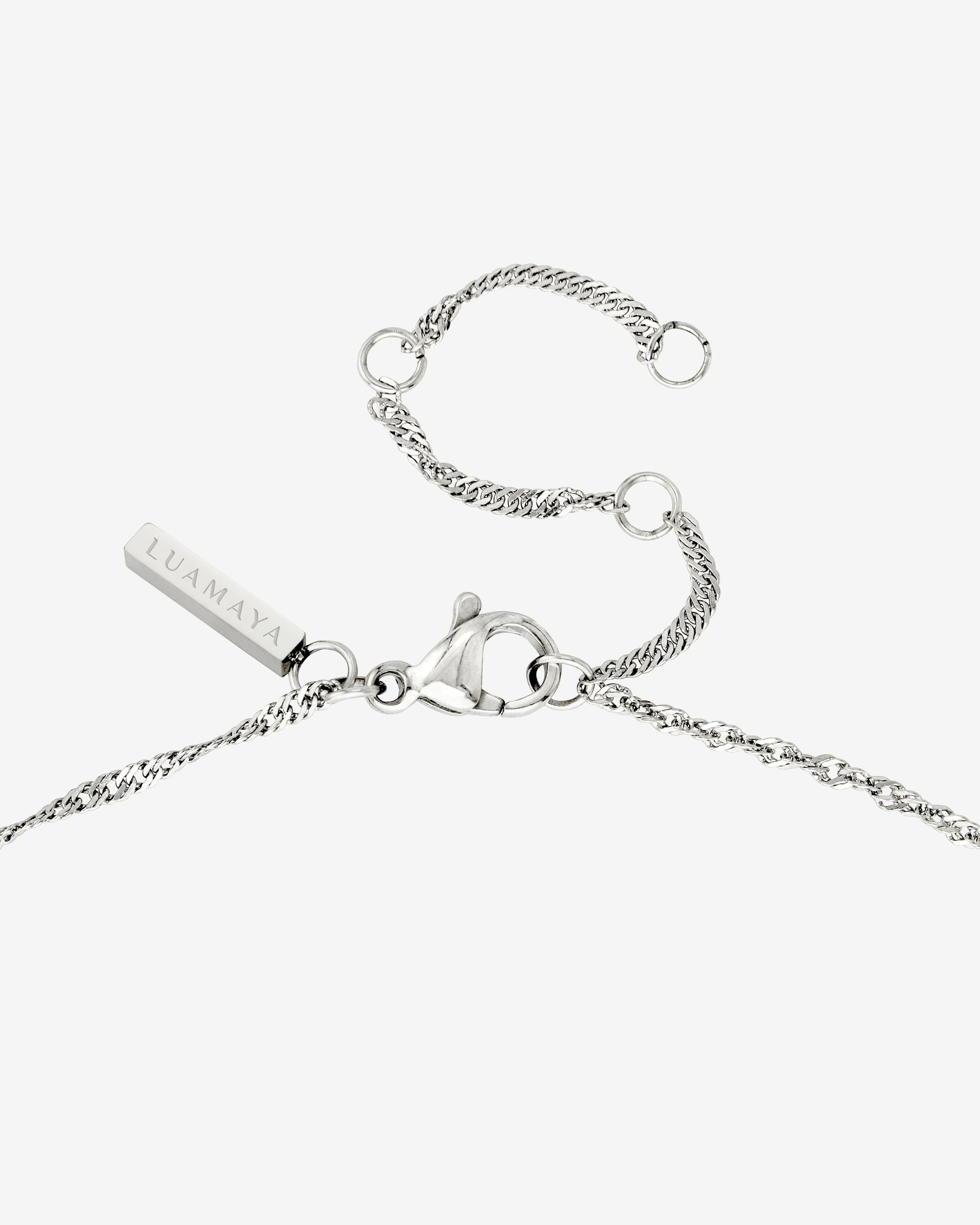 Future is female Necklace Silber