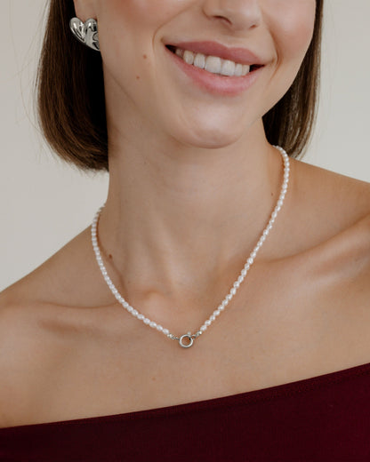 Pearly Charm Necklace Silber