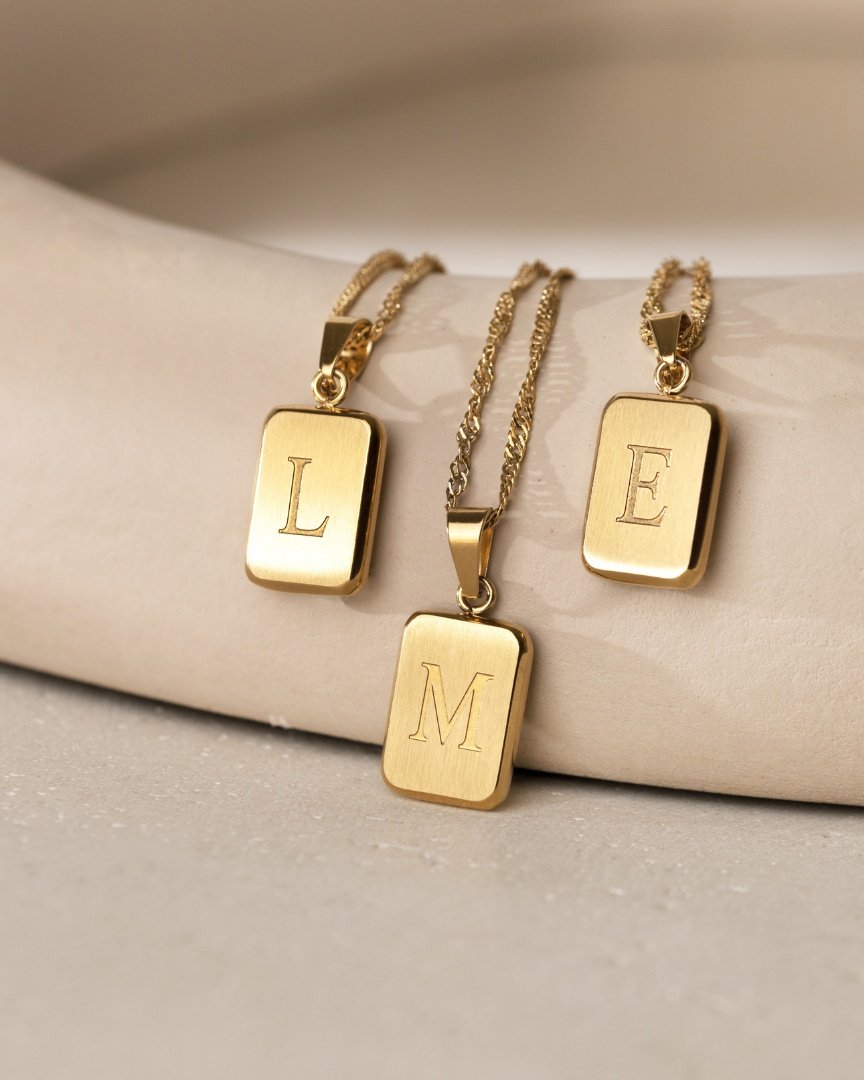 Letter Necklace Silber