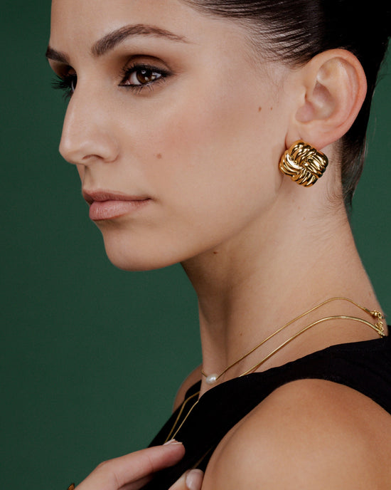 Granny Button Studs Large Gold
