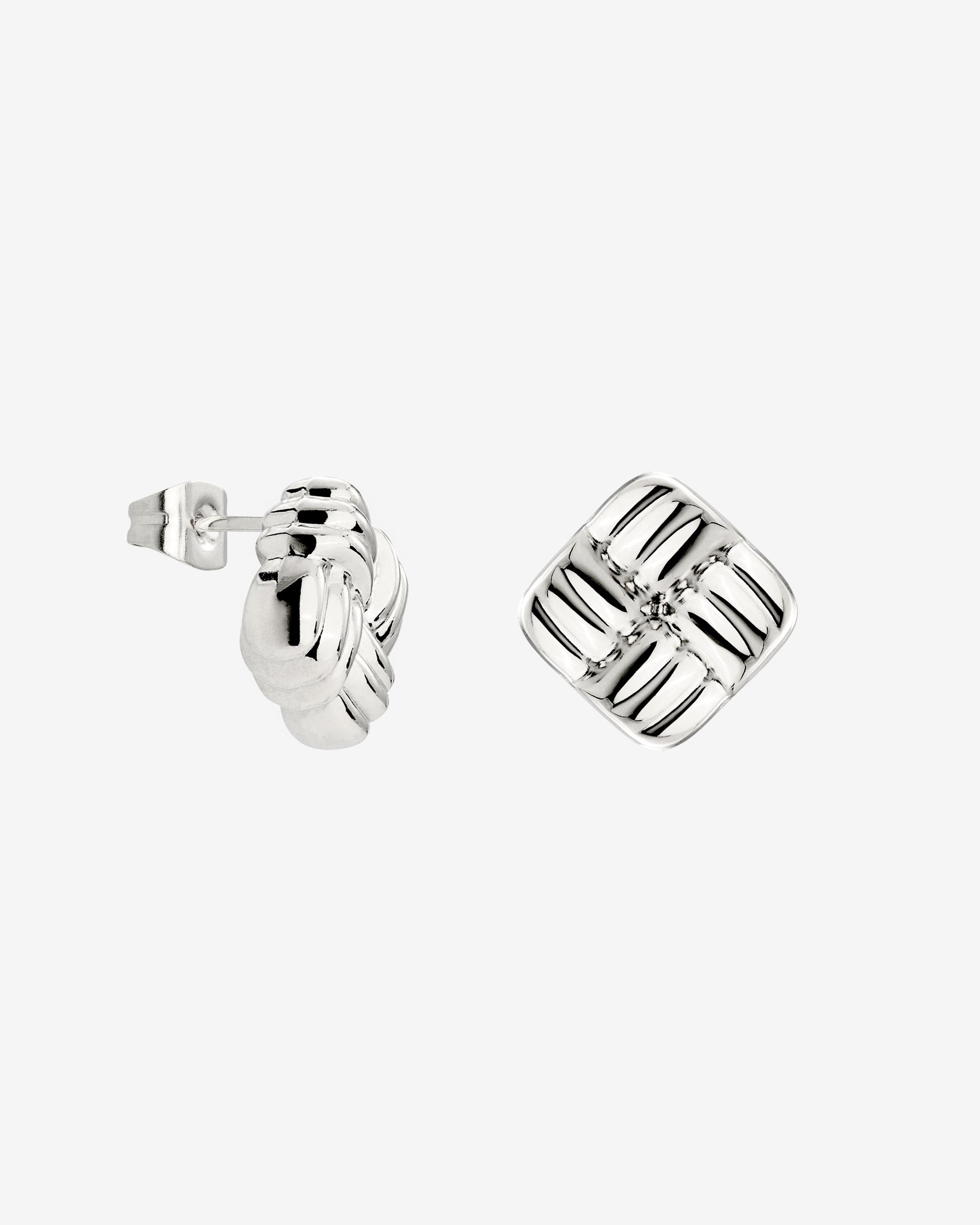 Granny Button Studs Small Silber