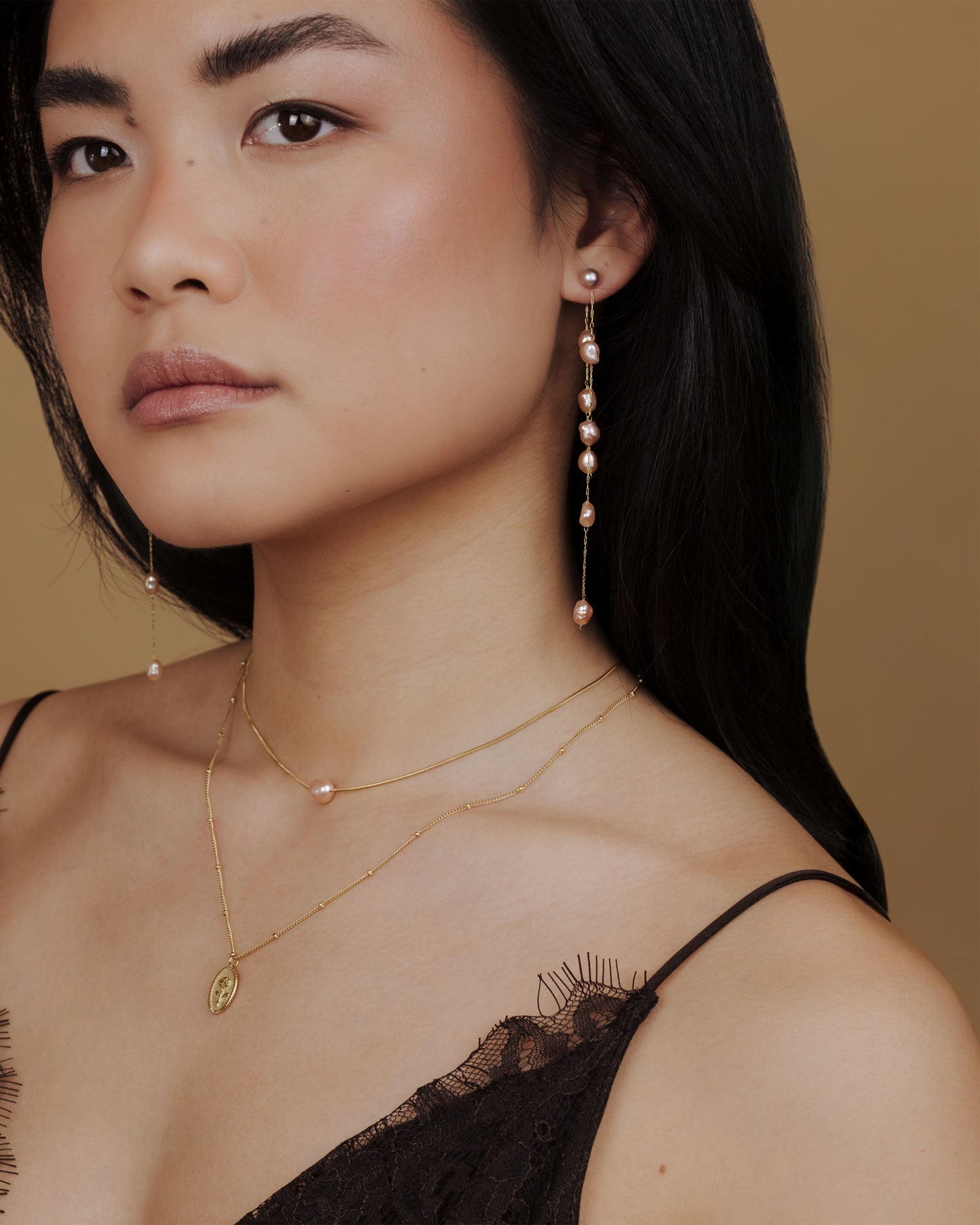 [[Farbe:Gold,shopthelook]]