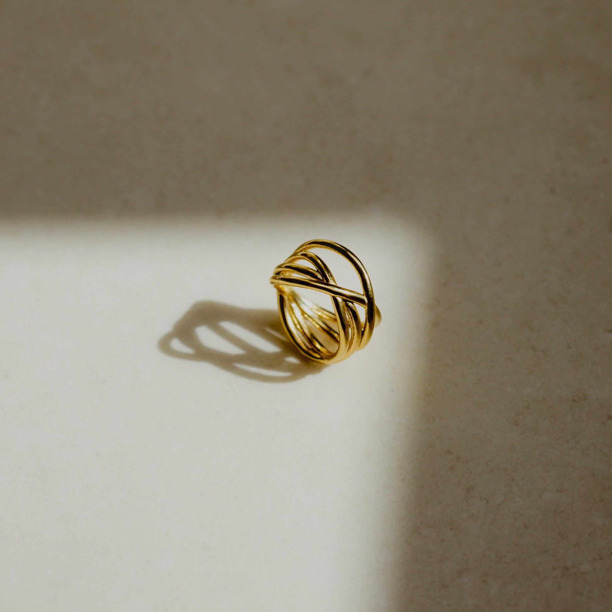 Intertwined Ring Gold