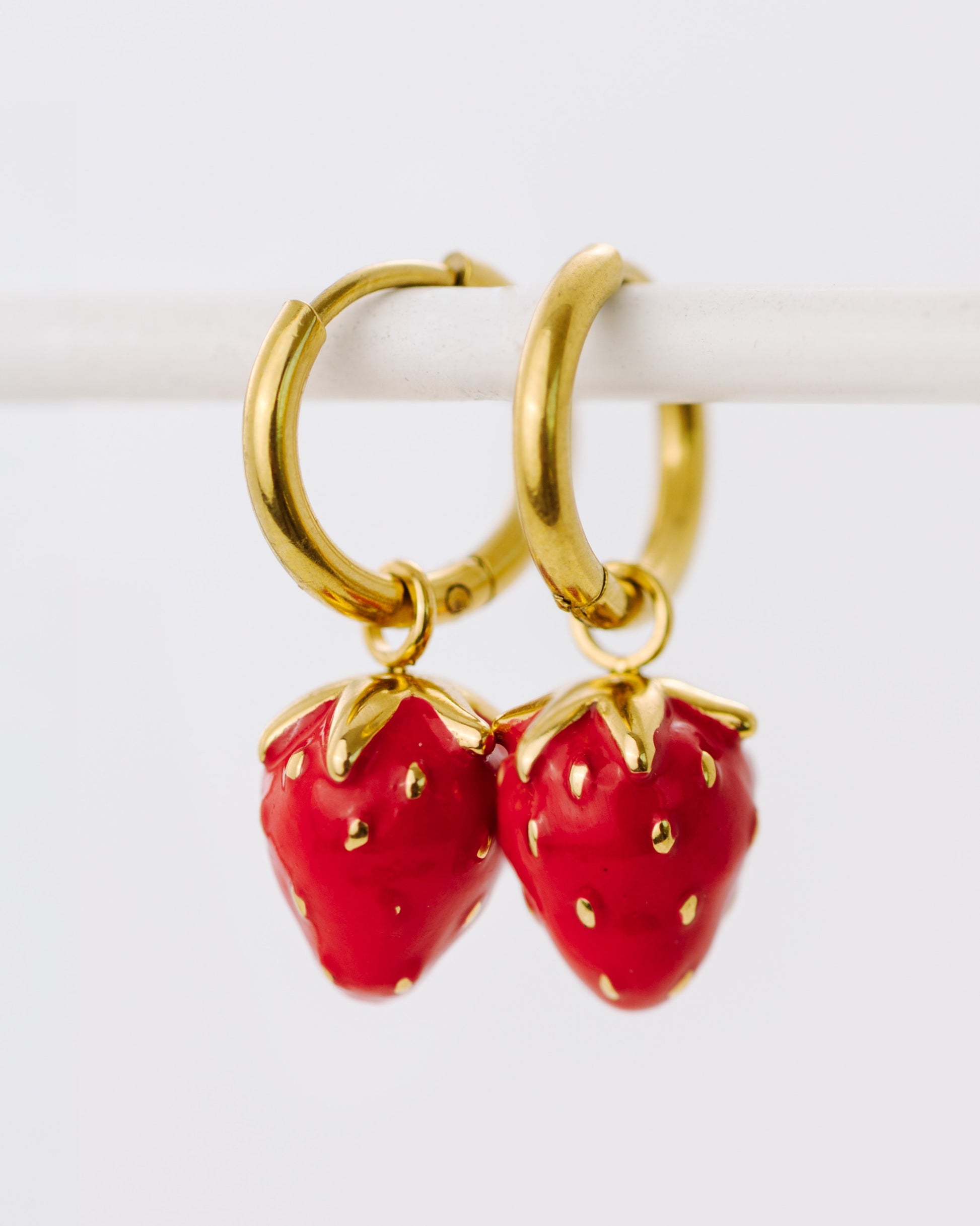 Strawberry Hoop Set Small Silber