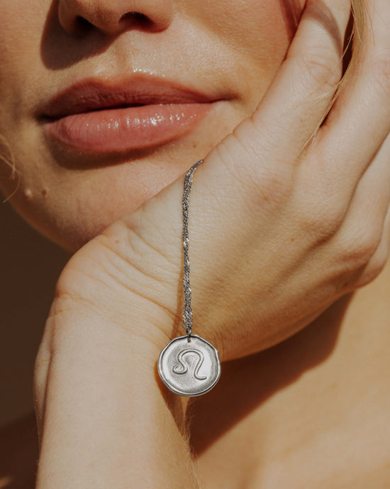 Zodiac Necklace – Leo / Löwe Silber