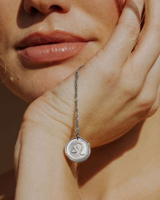 Zodiac Necklace – Leo / Löwe Silber