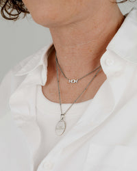 [[Farbe:Silber,shopthelook]]