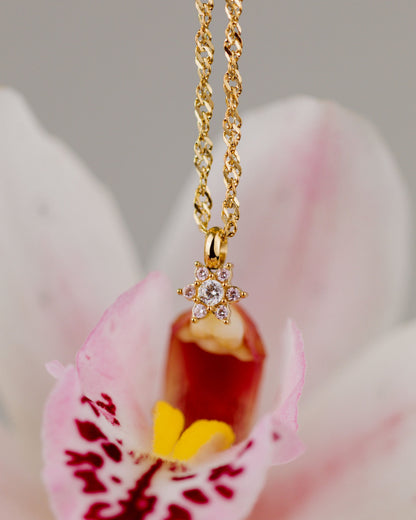 Sparkling Purple Petal Necklace Roségold
