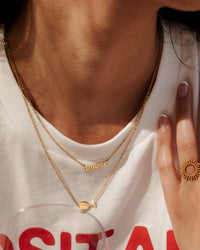 [[Farbe:Gold,shopthelook]]