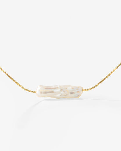 Luminous Pearl Choker Gold