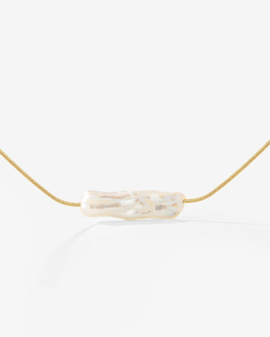 Luminous Pearl Choker Gold