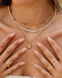 [[Farbe:Roségold,shopthelook]]
