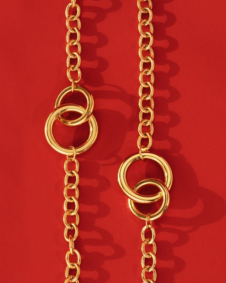 Love Me a Link Necklace Gold