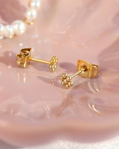 Blooming Studs Gold
