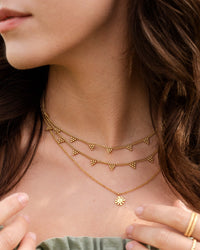 [[Farbe:Gold,shopthelook]]
