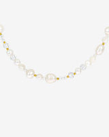 Icy Cool Pearl Necklace Gold