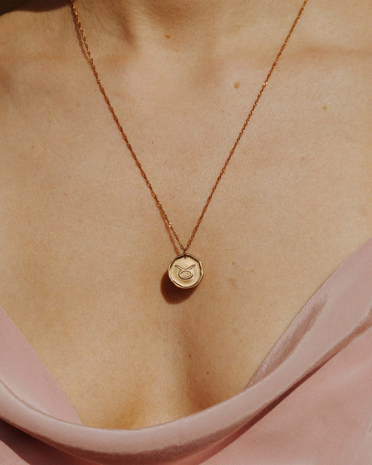 Zodiac Necklace – Taurus / Stier Roségold