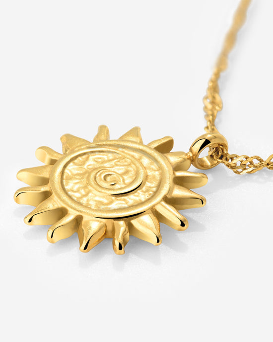 Sunny Swirl Necklace Gold