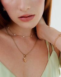 [[Farbe:Roségold,shopthelook]]