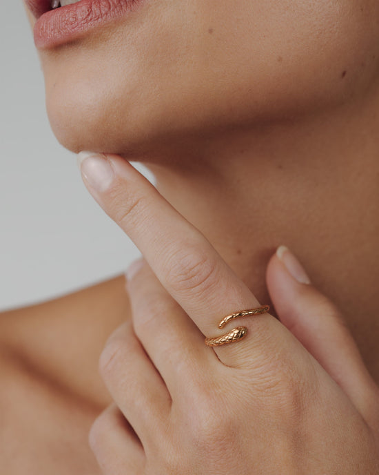 Vipers Ring Roségold