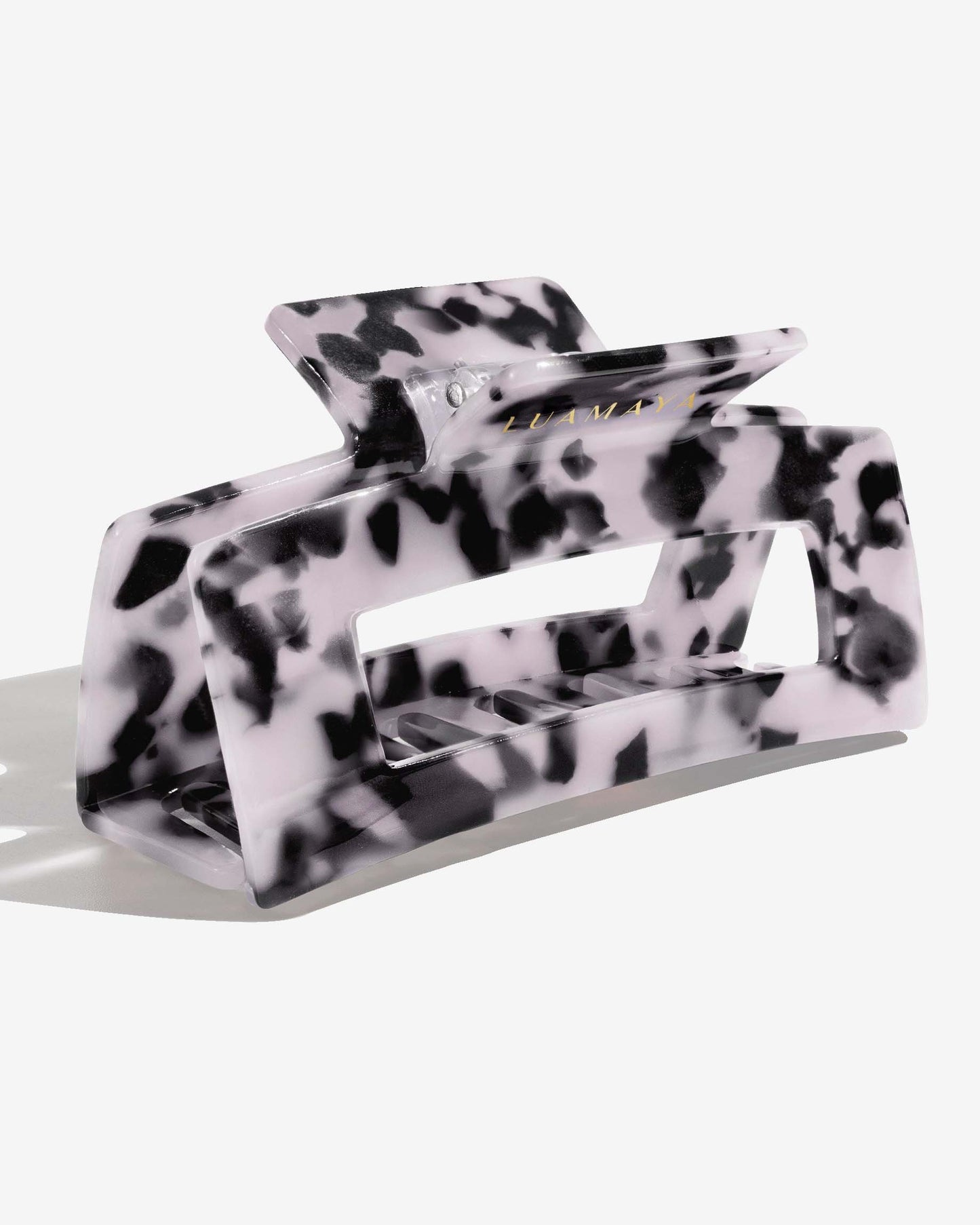 [[Farbe:Dalmatino]]