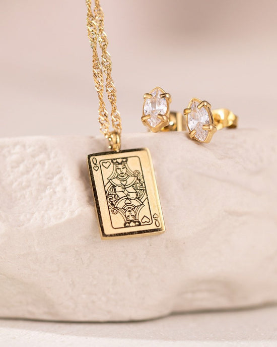 Like a Queen Necklace Gold